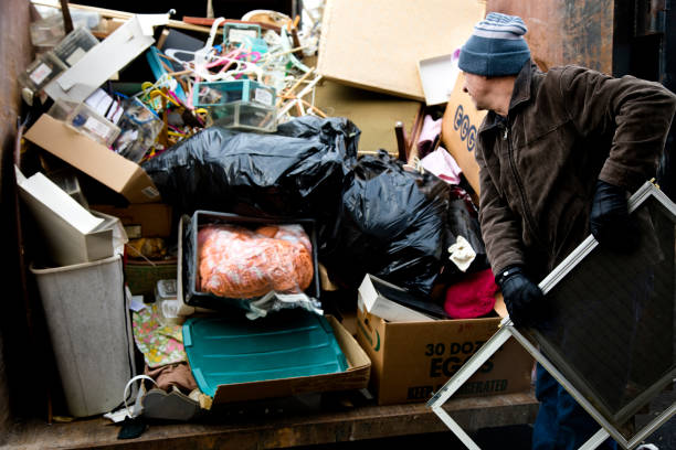 Best Attic Cleanout  in Springfield, IL